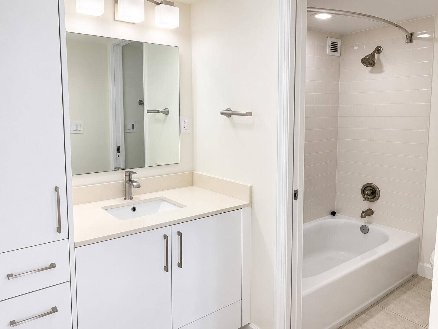 17021 N BAY Road, #816, Sunny Isles Beach, FL 33160 12