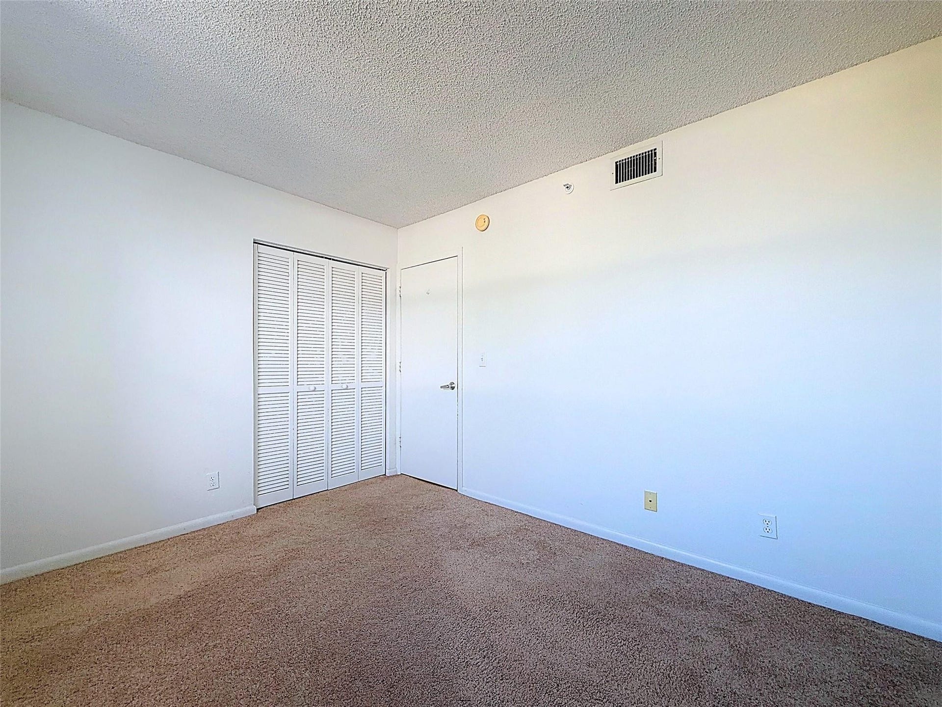 4025 N Federal Highway, #227B, Oakland Park, FL 33308 Photo 16
