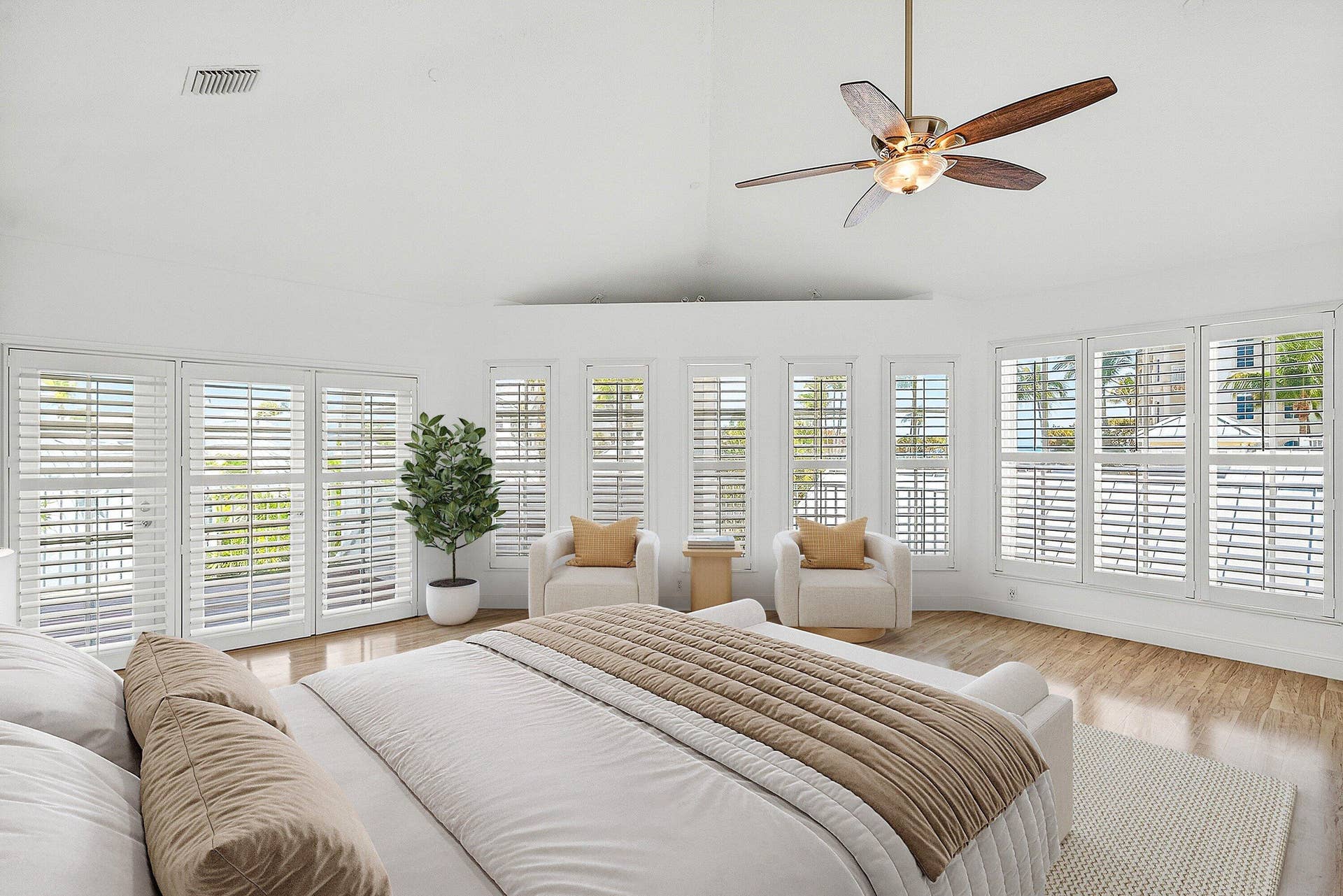 130 JUPITER KEY Road, Jupiter, FL 33477 Virtually staged primary suite