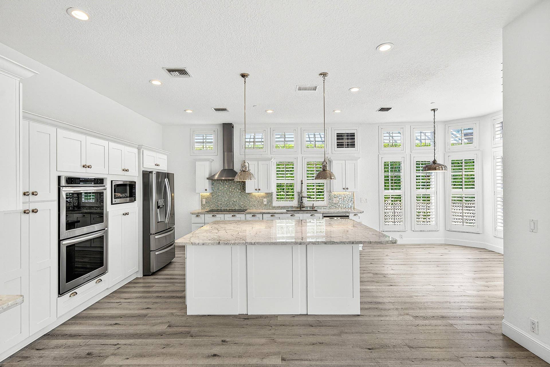 130 JUPITER KEY Road, Jupiter, FL 33477 kitchen