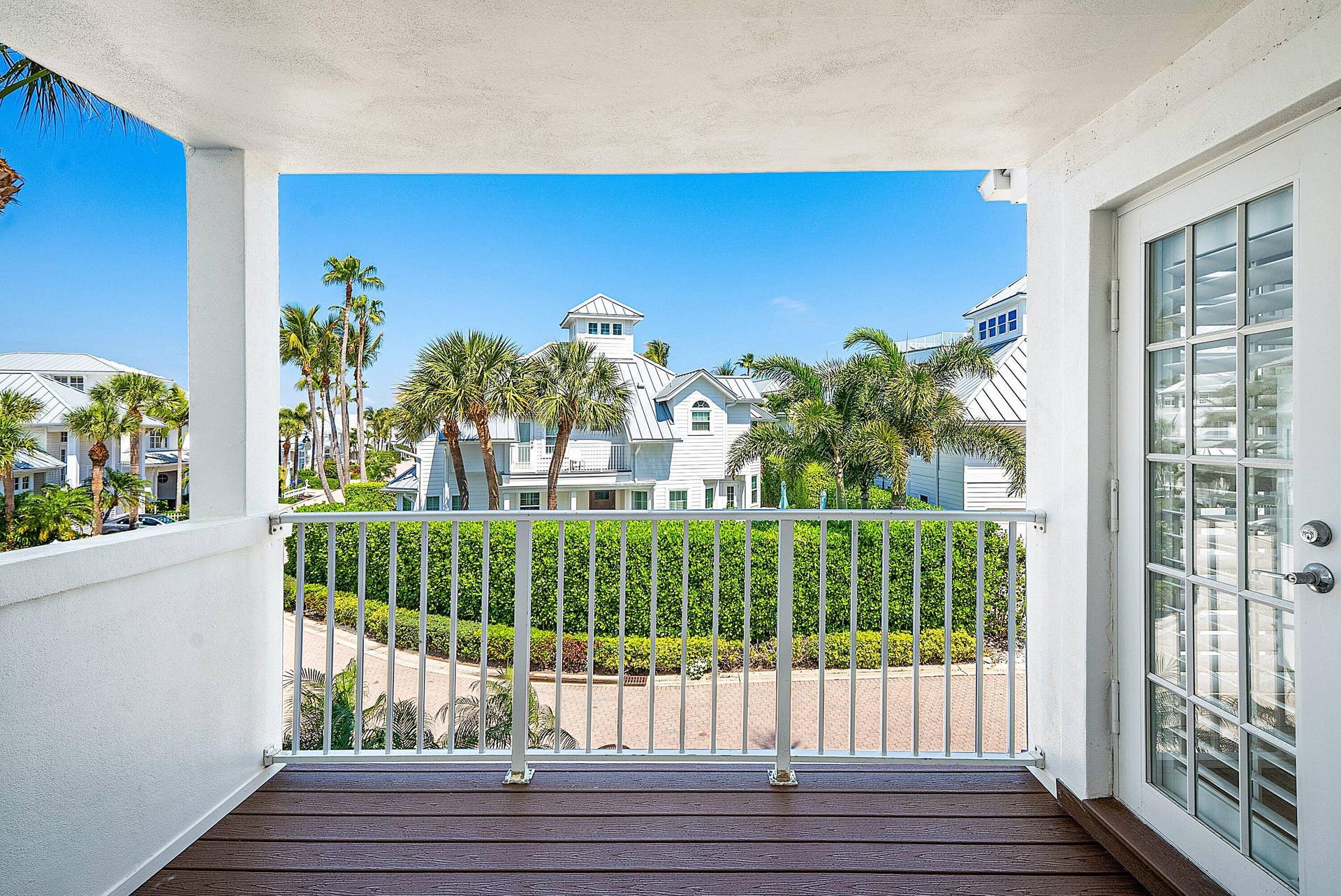 130 JUPITER KEY Road, Jupiter, FL 33477 Bedroom deck