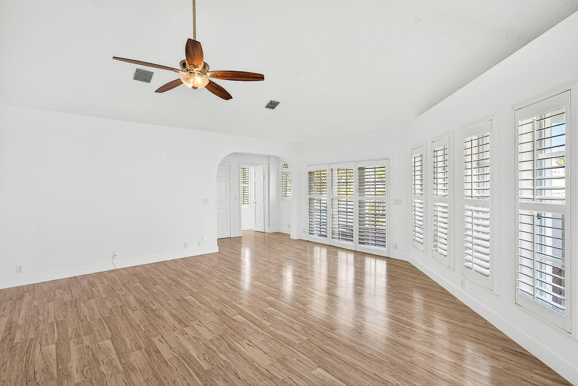 130 JUPITER KEY Road, Jupiter, FL 33477 Primary suite