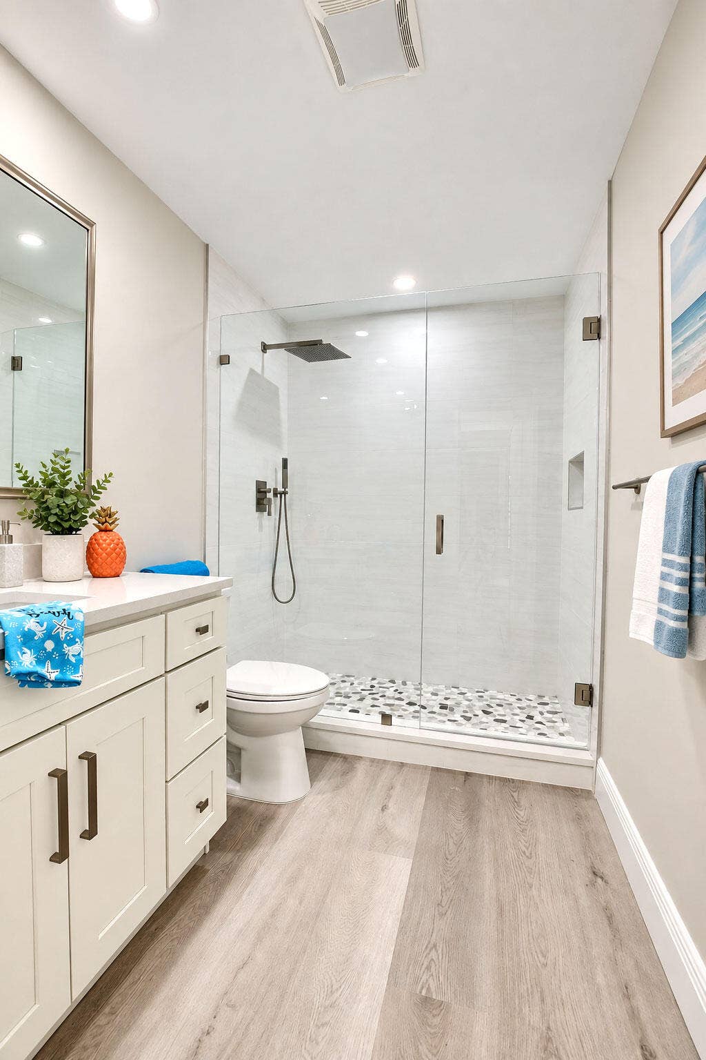 2738 DEER CREEK KELLY BROOKE Lane, Deerfield Beach, FL 33442 Guest bath.