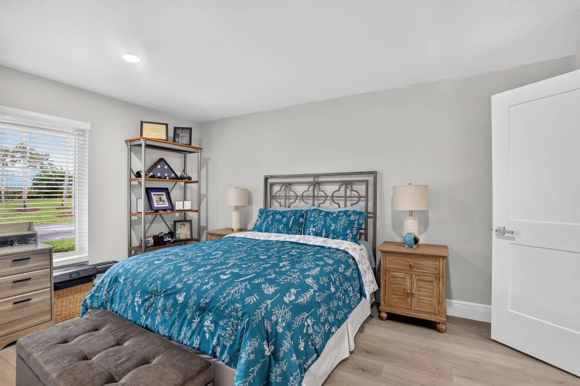 2738 DEER CREEK KELLY BROOKE Lane, Deerfield Beach, FL 33442 Generous 15' x 12' guest bedroom features an XL wall closet.