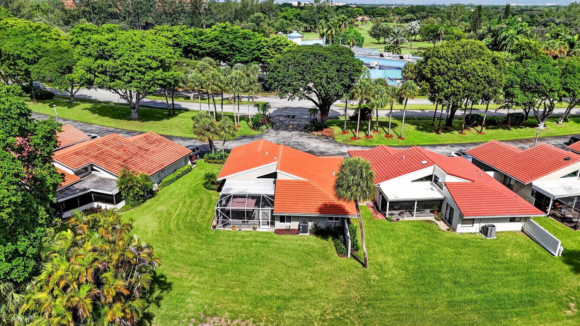 2738 DEER CREEK KELLY BROOKE Lane, Deerfield Beach, FL 33442 Lawn maintenance is the HOA responsibility. Carefree living!