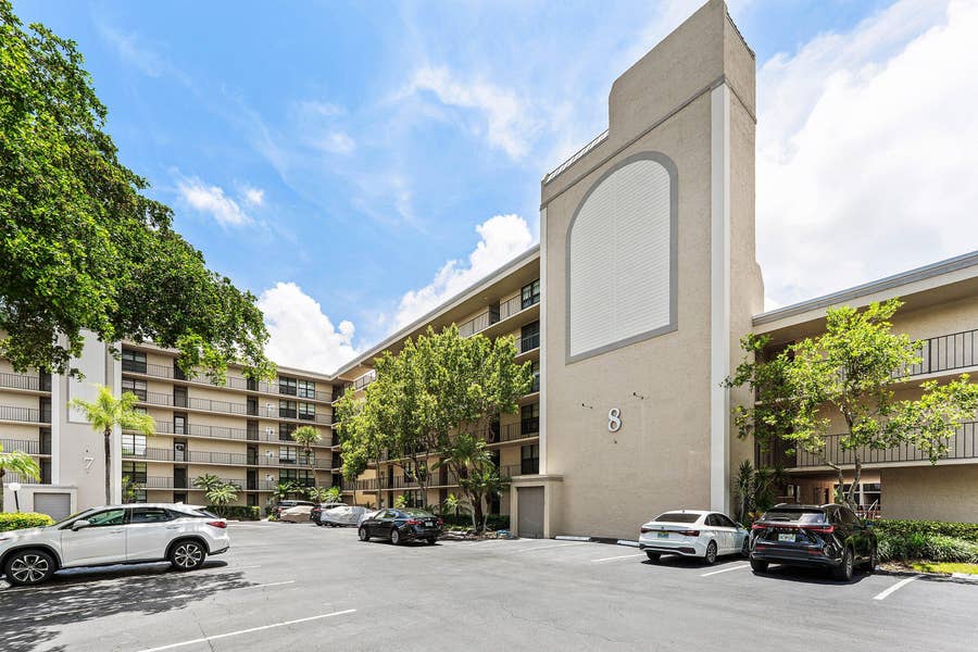 Property photo for 8 N ROYAL PALM Way, #6040, Boca Raton, FL
