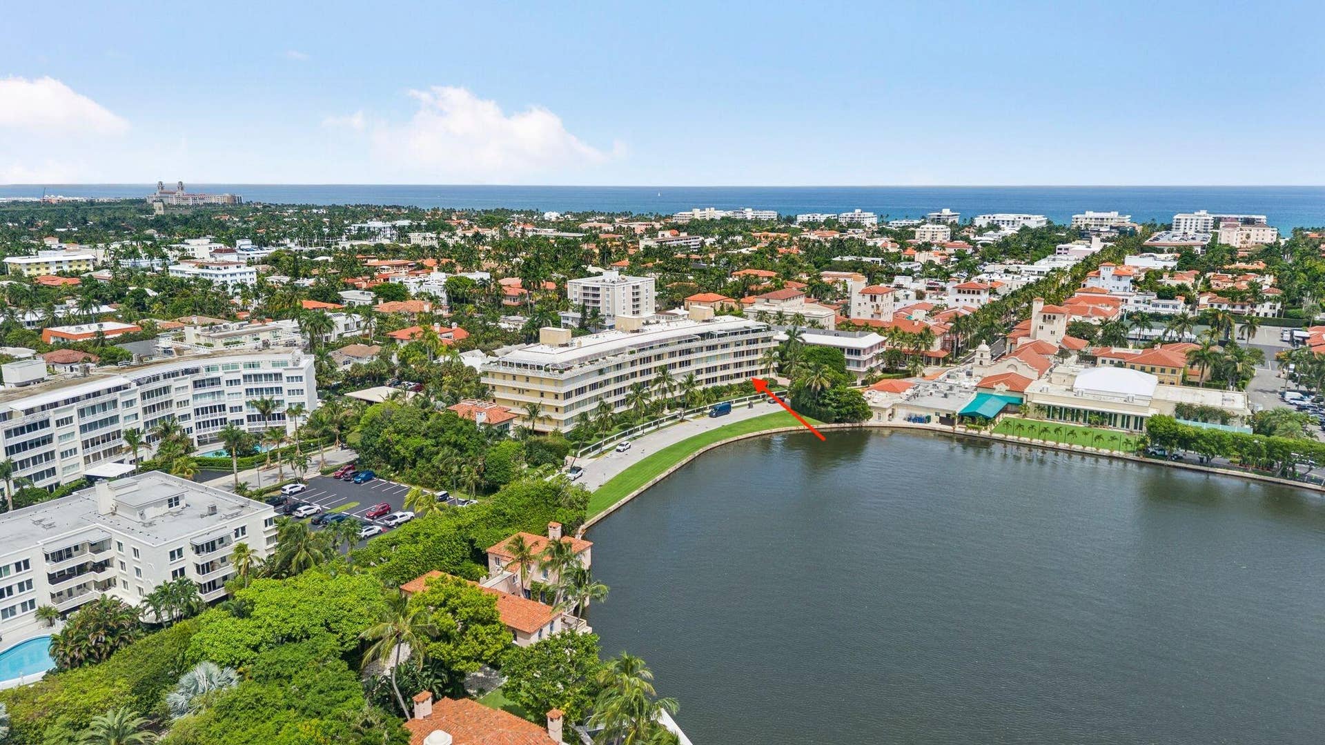425 WORTH Avenue, #2F, Palm Beach, FL 33480 Everglades lagoon
