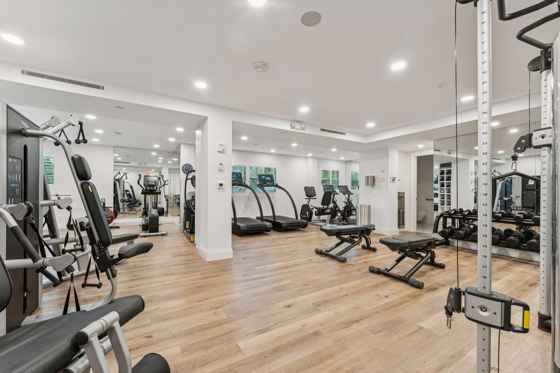 425 WORTH Avenue, #2F, Palm Beach, FL 33480 new fitness center