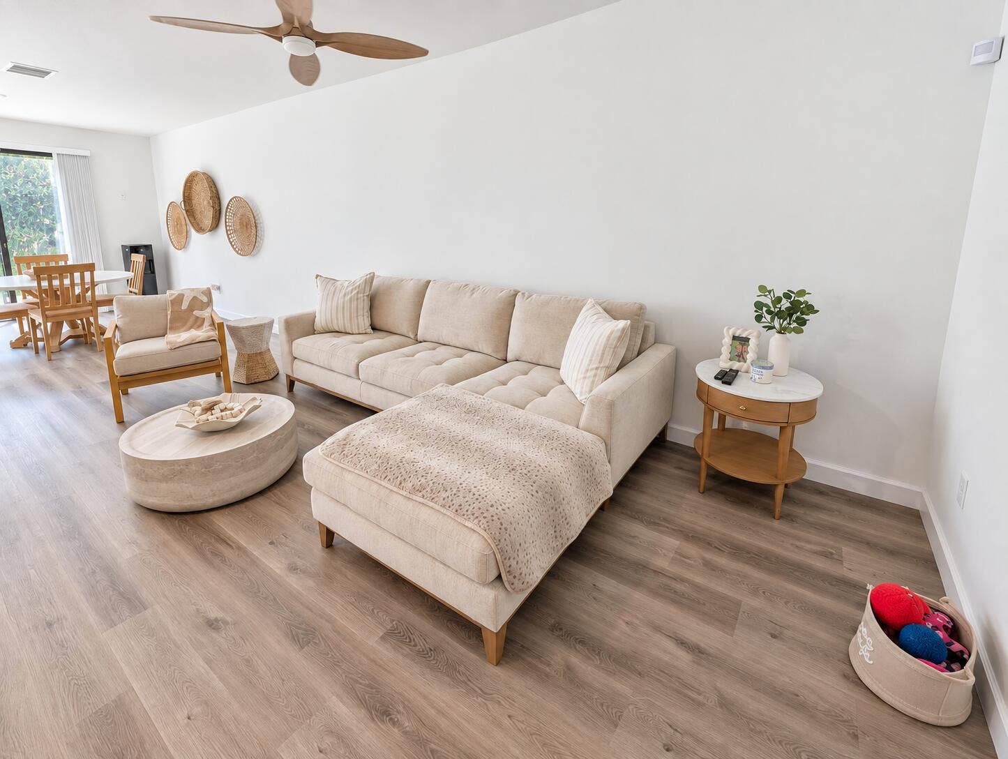708 Del Vista Road, Pompano Beach, FL 33069 ChatGPT Image Sep 16, 2026, 01_05_02 PM