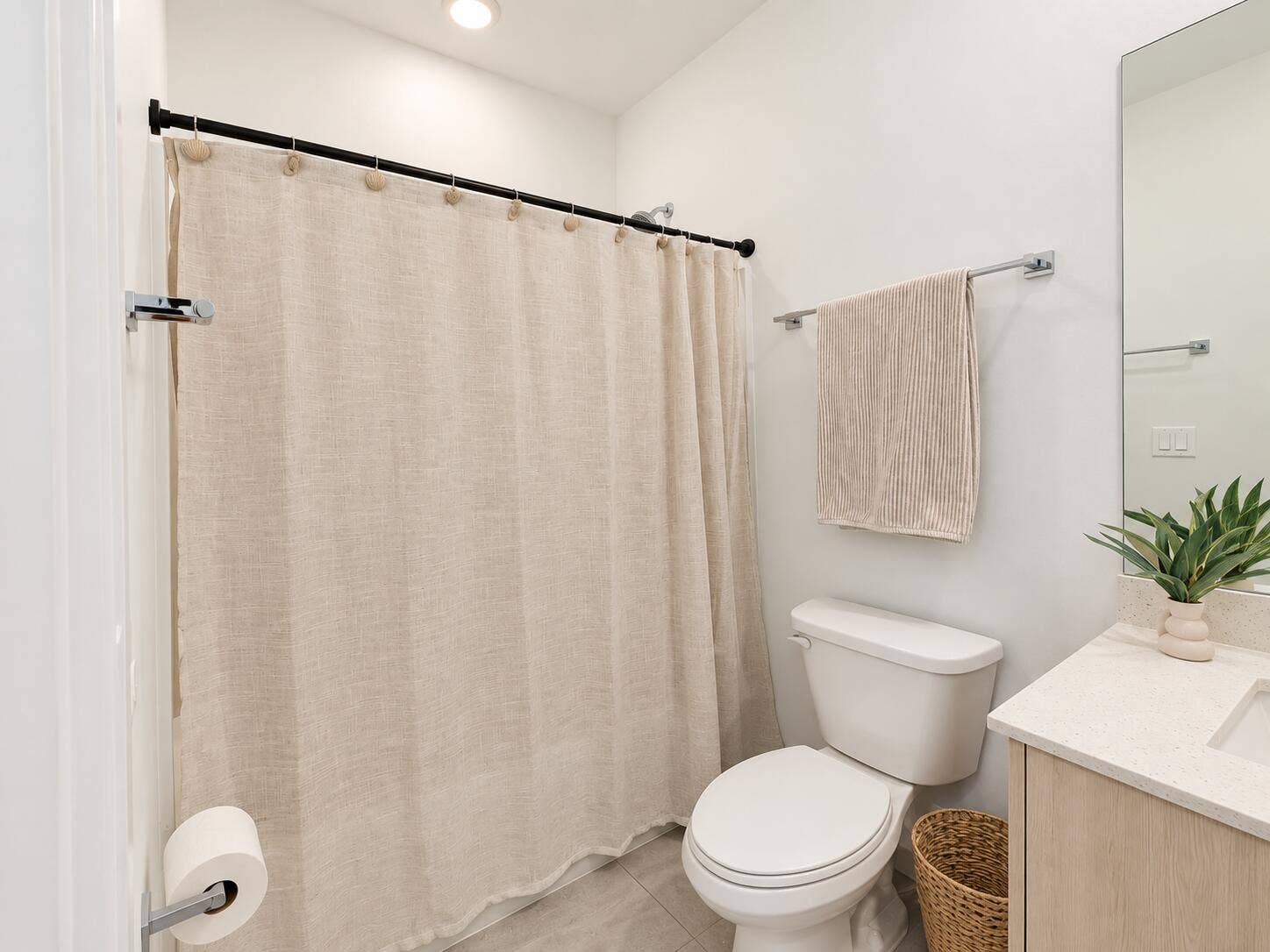 708 Del Vista Road, Pompano Beach, FL 33069 ChatGPT Image Sep 16, 2026, 01_13_22 PM
