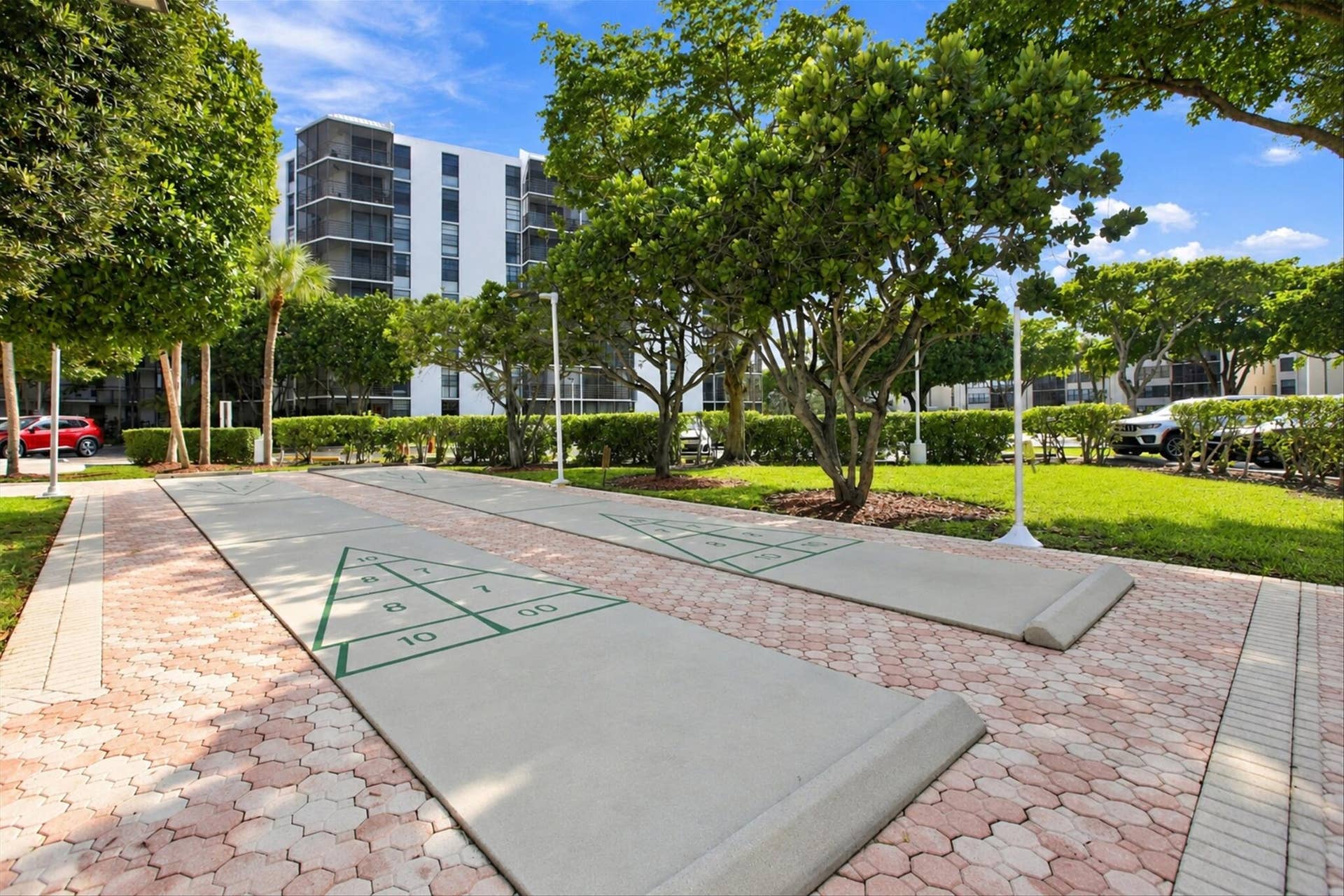 20400 W COUNTRY CLUB Drive, #609, Aventura, FL 33180 24