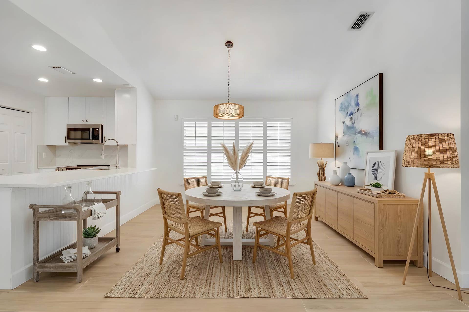 6208 Michael Street, Jupiter, FL 33458 virtually staged dining room