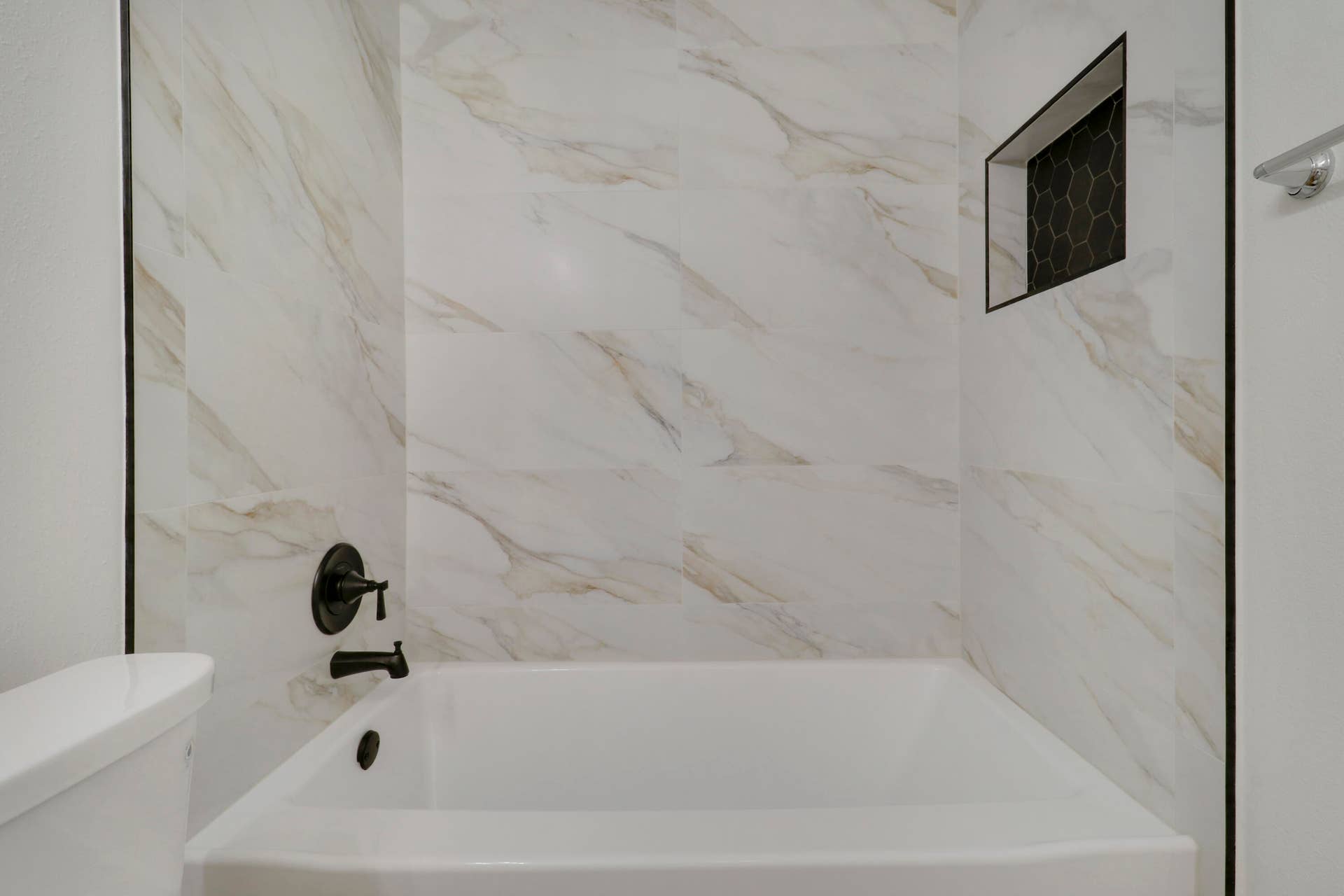 6208 Michael Street, Jupiter, FL 33458 Bathroom