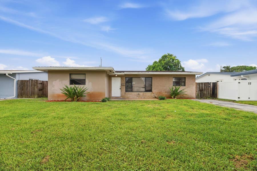 Property photo for 6540 GRANT Court, Hollywood, FL