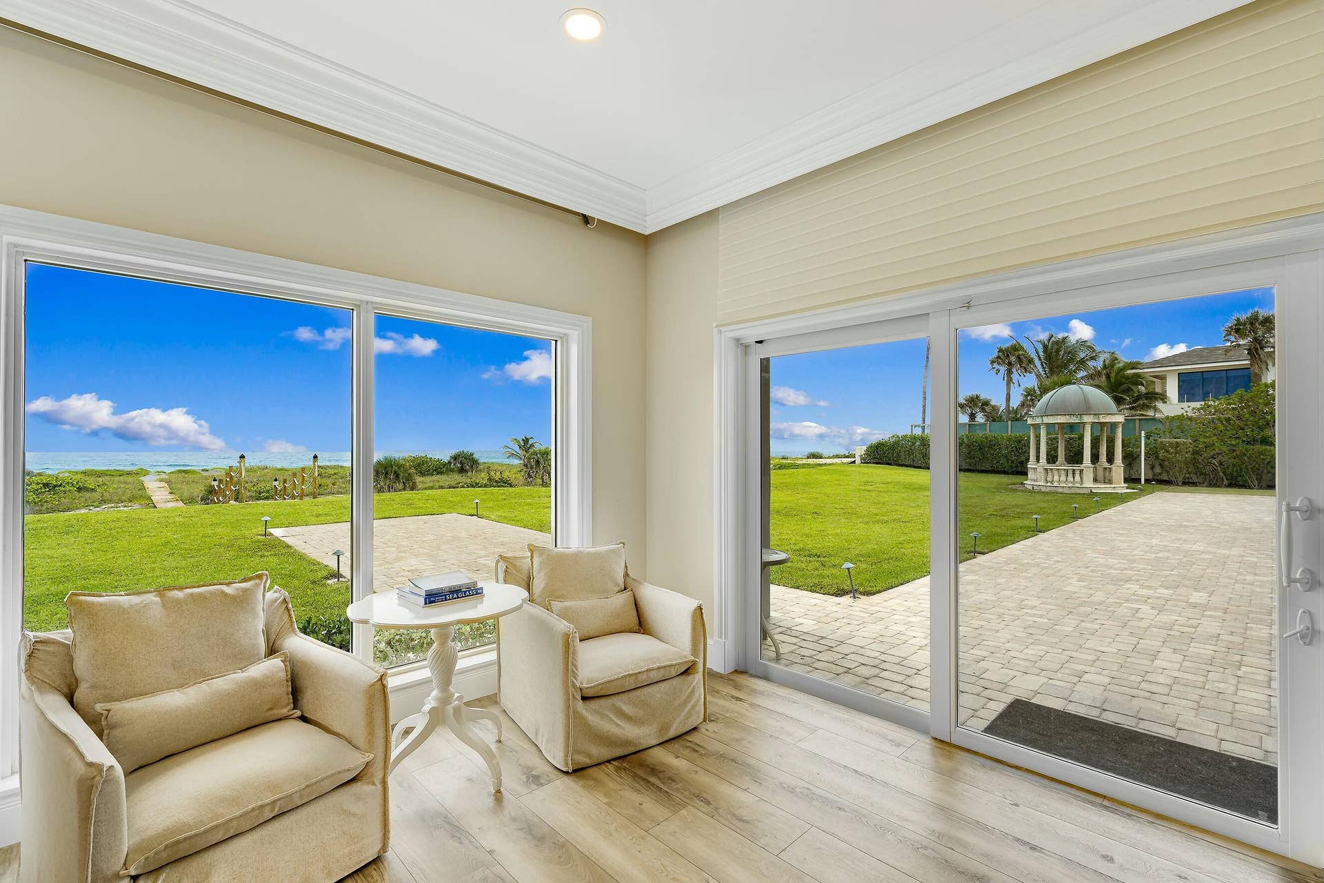 477 S Beach Road, Jupiter Island, FL 33455 tempImageFkIdji
