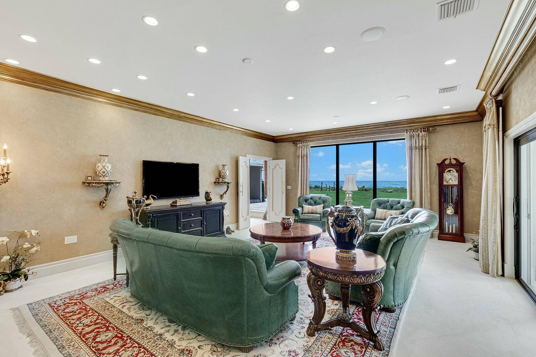 477 S Beach Road, Jupiter Island, FL 33455 tempImagegrKnJw