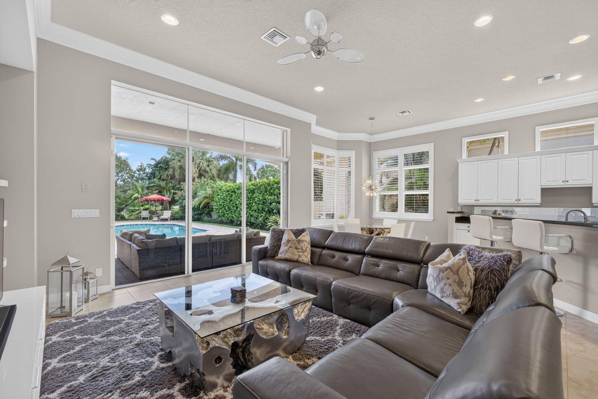 142 Viera Drive, Palm Beach Gardens, FL 33418 23-web-or-mls-5D1A1447