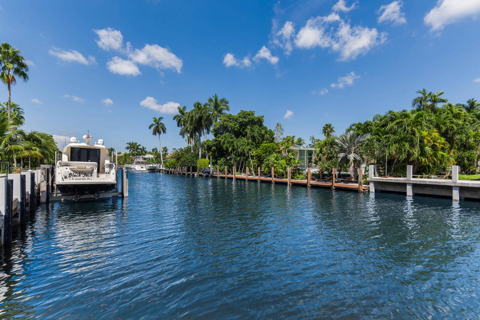 2423 Castilla Isle, Fort Lauderdale, FL 33301 7T6A7718-MLS