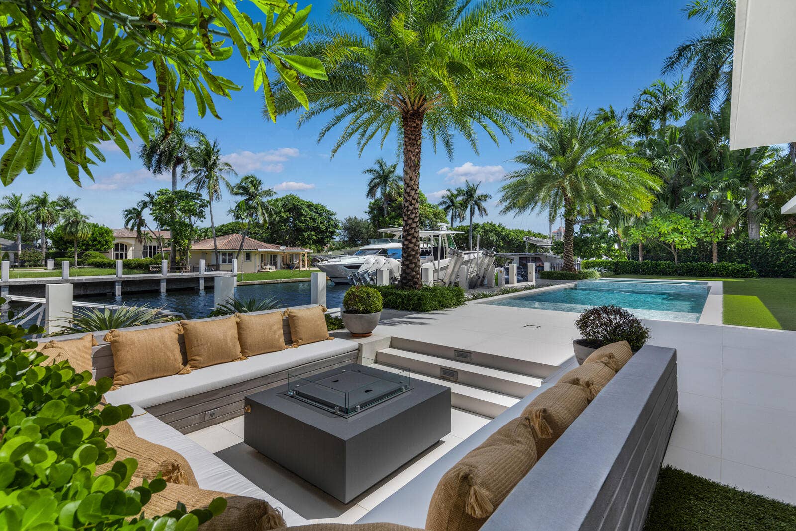2423 Castilla Isle, Fort Lauderdale, FL 33301 7T6A7813-MLS