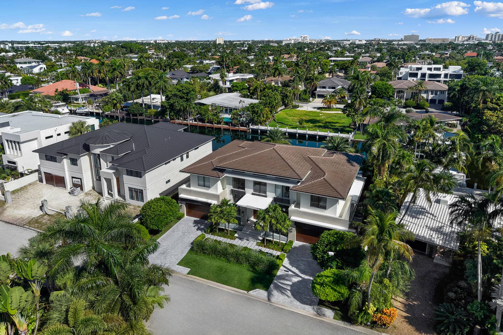2423 Castilla Isle, Fort Lauderdale, FL 33301 DJI_20260913102552_0987_D-MLS