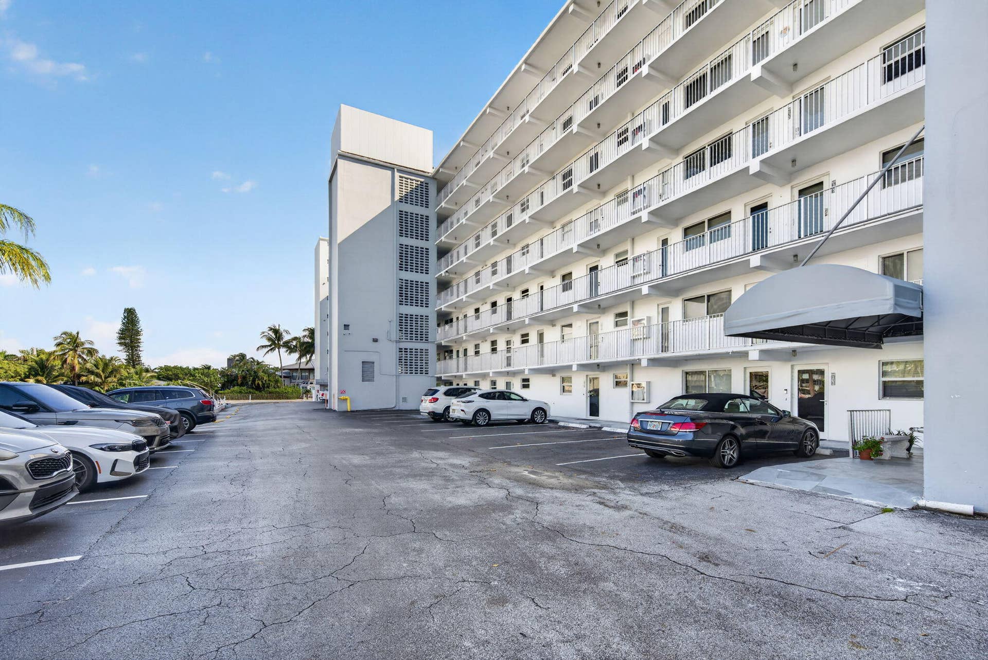 1536 SE 15TH Court, #210, Deerfield Beach, FL 33441 2-web-or-mls-DSC_9371