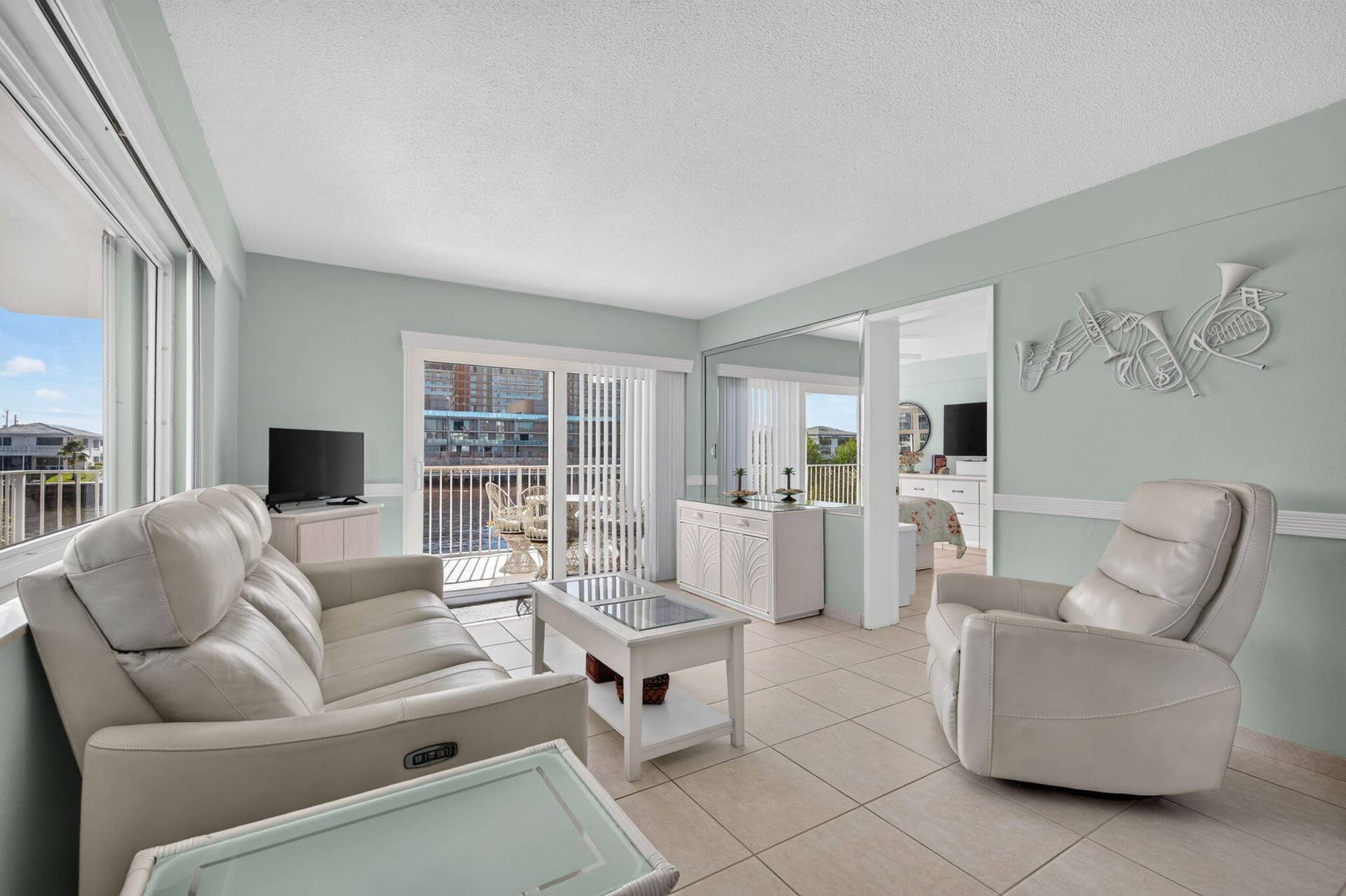 1536 SE 15TH Court, #210, Deerfield Beach, FL 33441 18-web-or-mls-DSC_9131