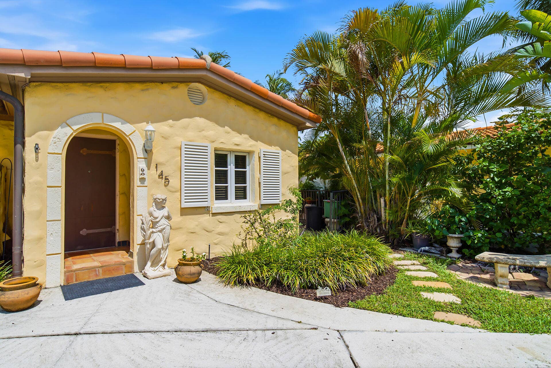 145 NE Spanish Court, Boca Raton, FL 33432 145-NE-SPANISH-COURT-33432-003