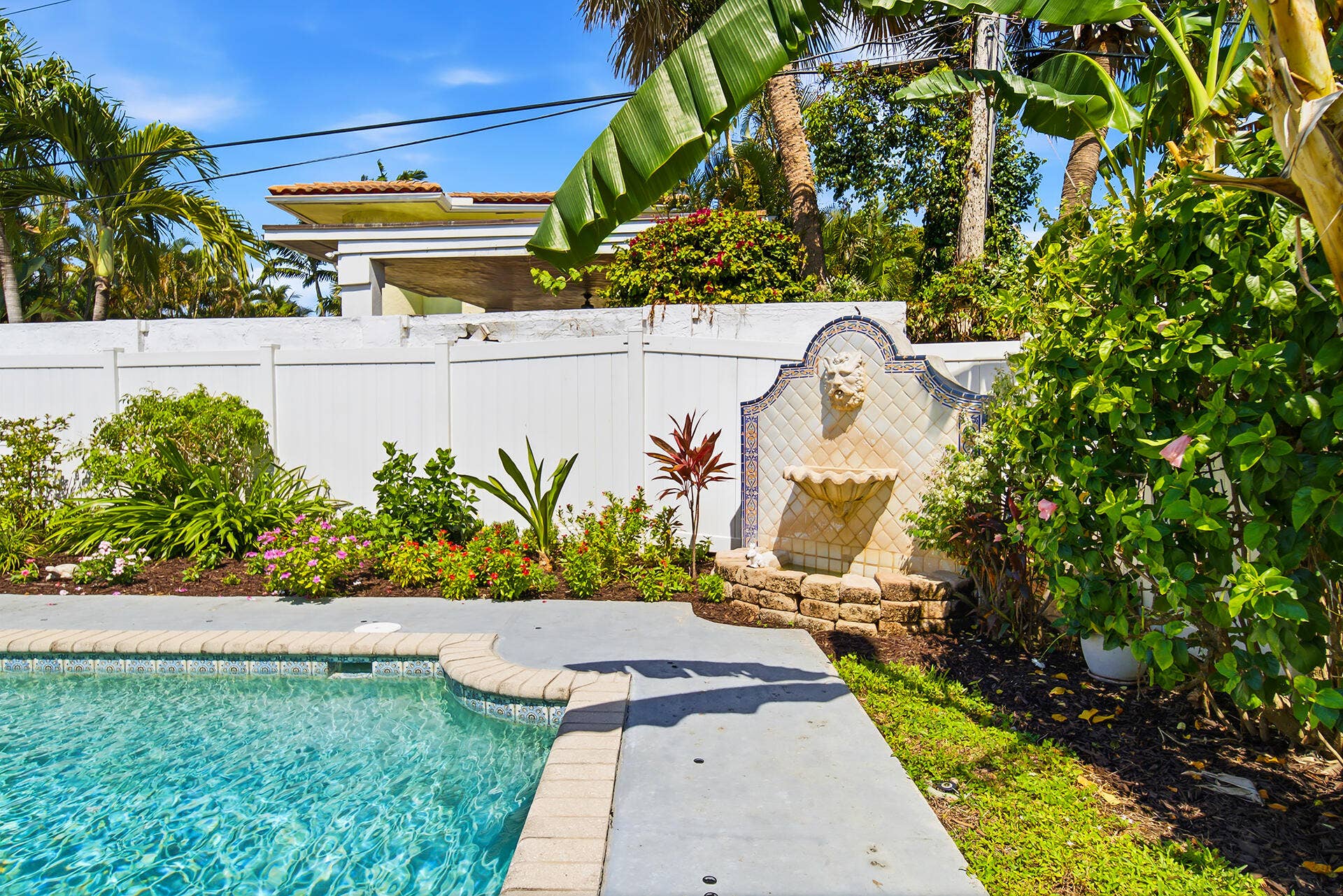 145 NE Spanish Court, Boca Raton, FL 33432 145-NE-SPANISH-COURT-33432-033