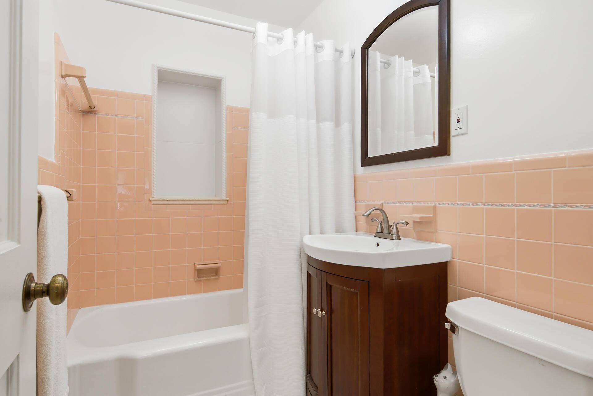 145 NE Spanish Court, Boca Raton, FL 33432 145-NE-SPANISH-COURT-33432-044