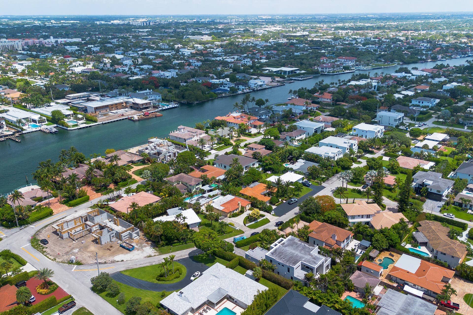 145 NE Spanish Court, Boca Raton, FL 33432 145-NE-SPANISH-COURT-33432-071