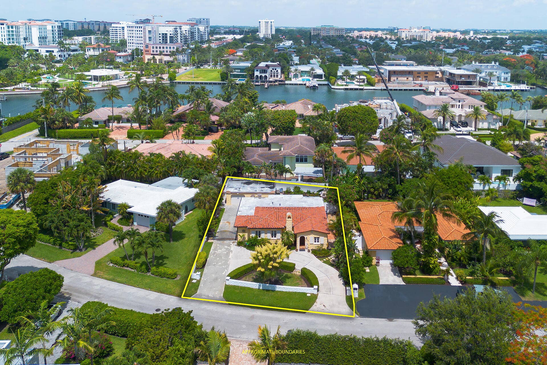 145 NE Spanish Court, Boca Raton, FL 33432 145-NE-SPANISH-COURT-33432-067-M