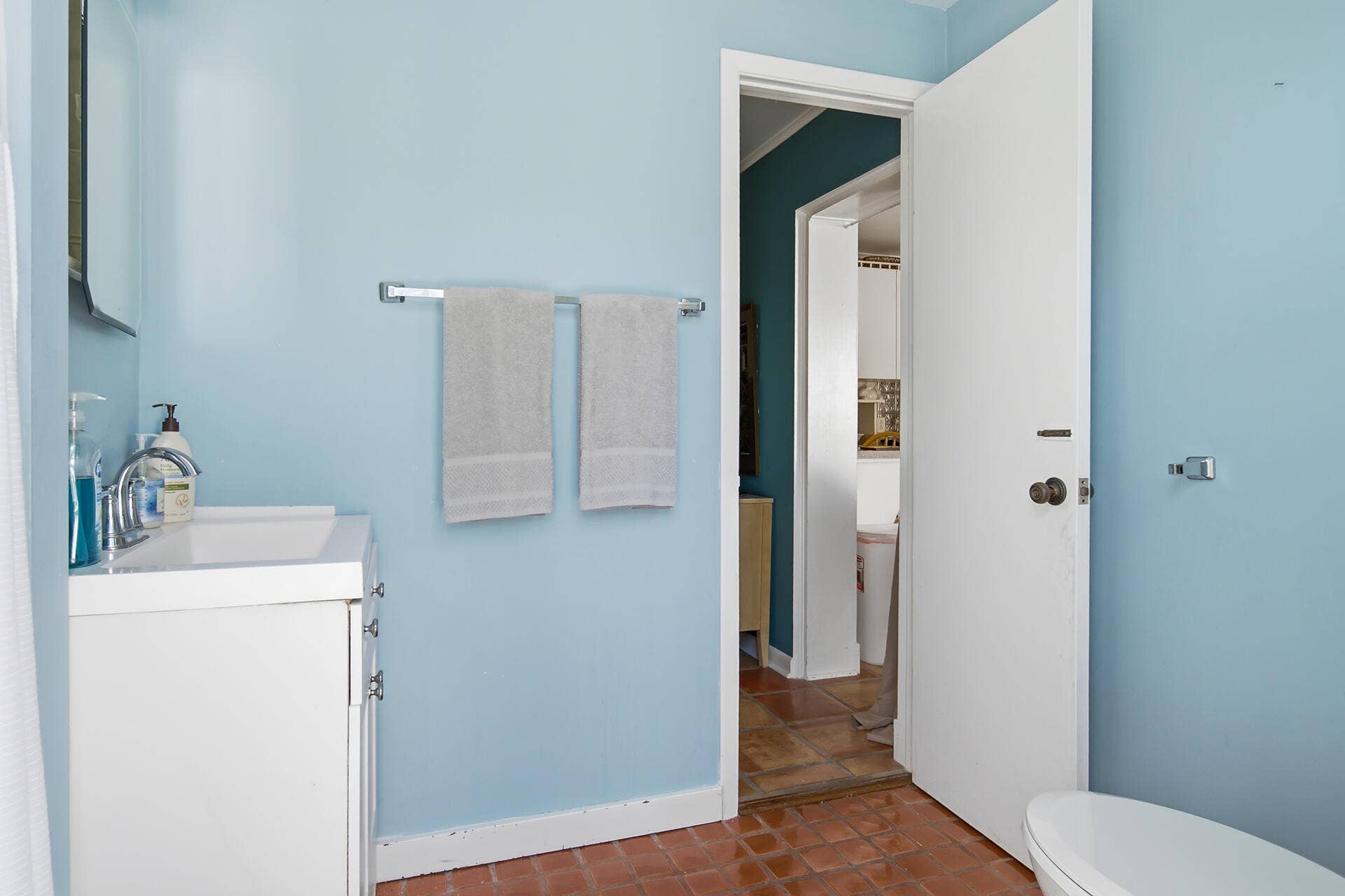 145 NE Spanish Court, Boca Raton, FL 33432 145-NE-SPANISH-COURT-33432-061