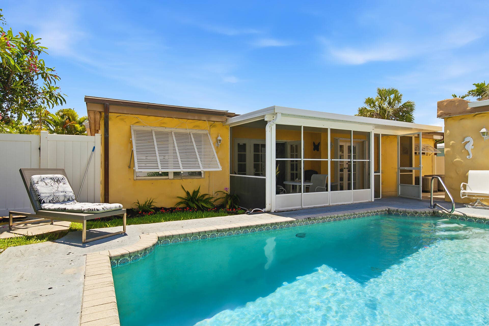 145 NE Spanish Court, Boca Raton, FL 33432 145-NE-SPANISH-COURT-33432-037