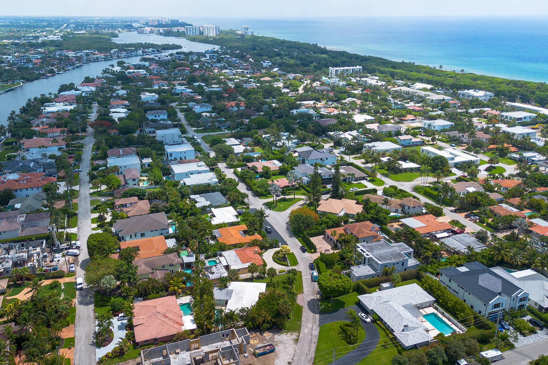 145 NE Spanish Court, Boca Raton, FL 33432 145-NE-SPANISH-COURT-33432-070