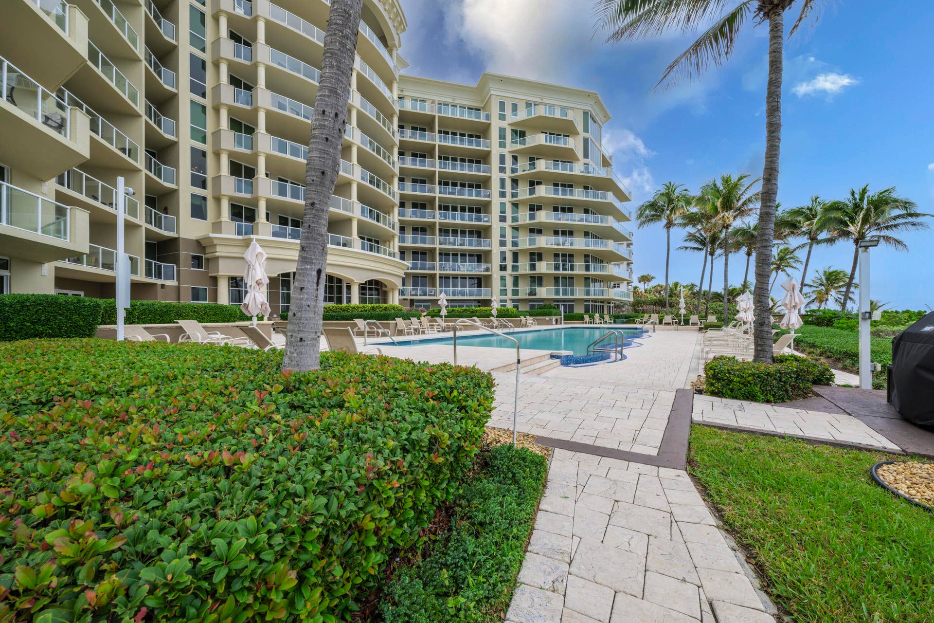 1063 HILLSBORO MILE, #807, Hillsboro Beach, FL 33062 DSC_1594-Edit