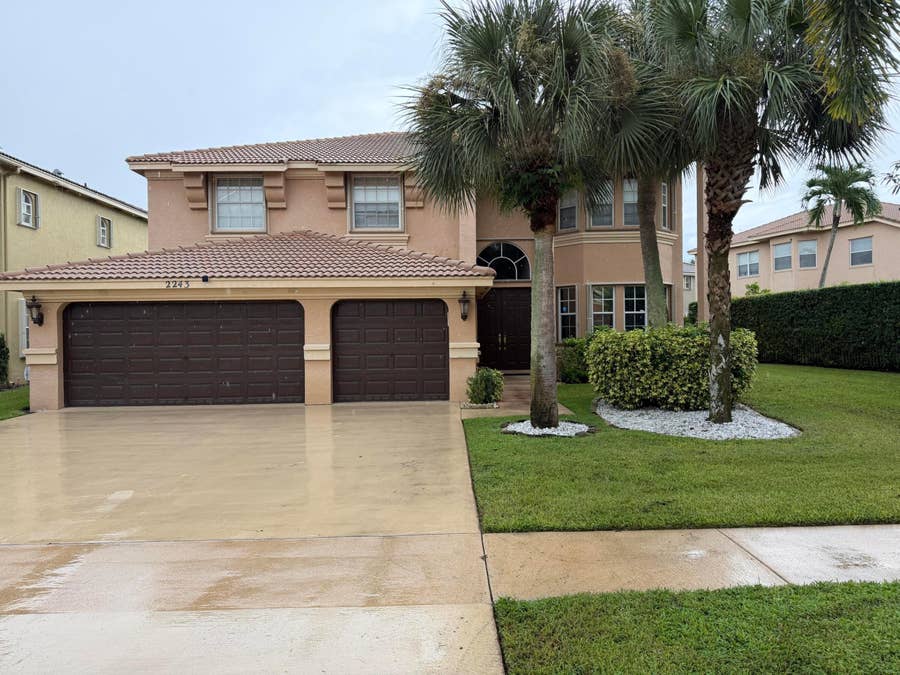 Property photo for 2243 RIDGEWOOD Circle, Royal Palm Beach, FL