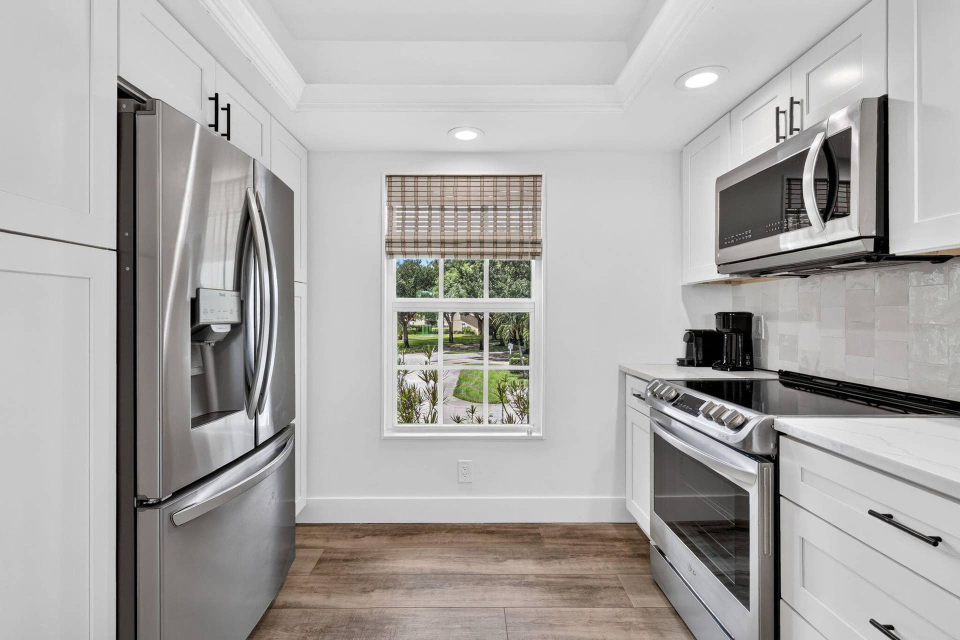 18449 KITCHEN 2