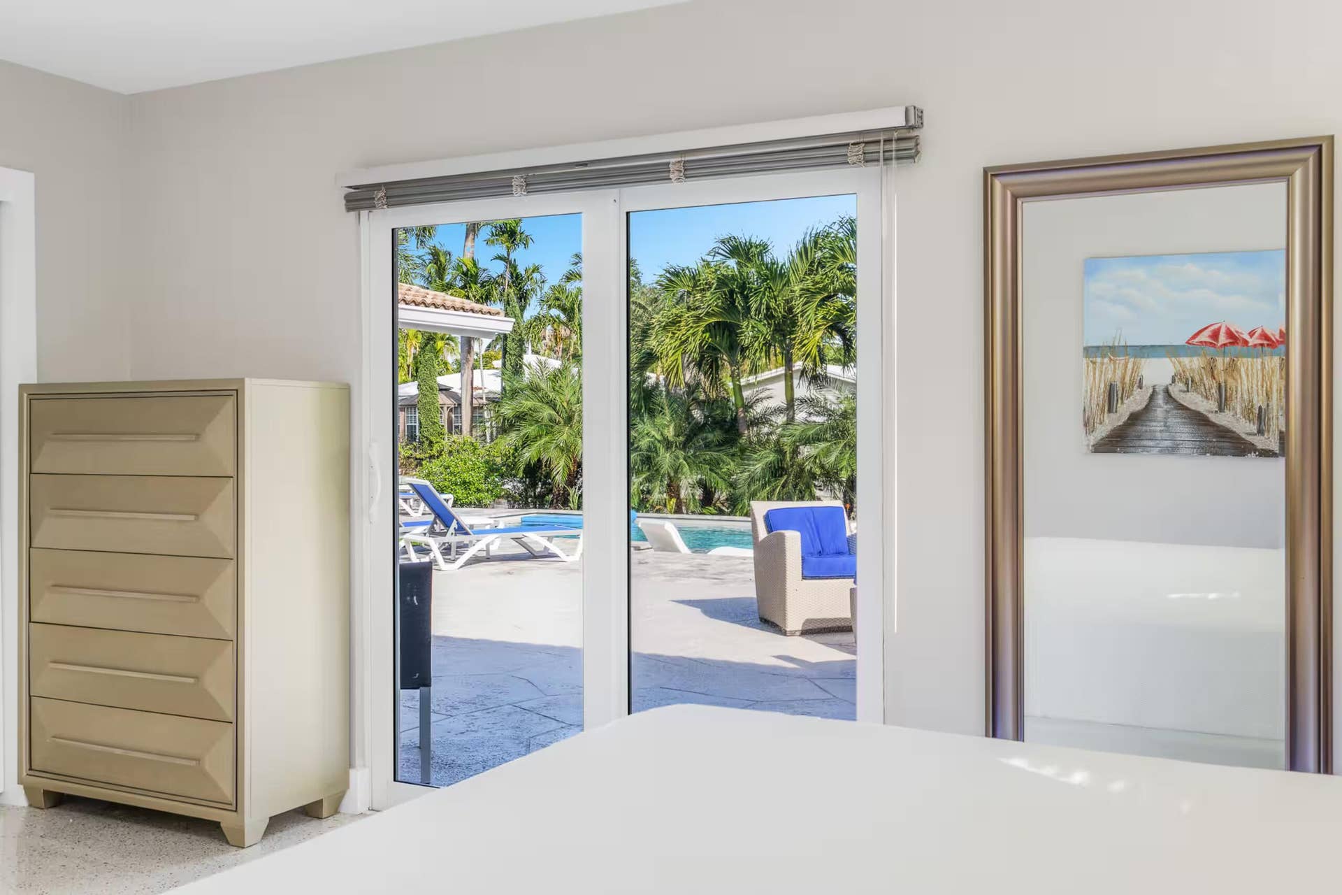 3960 NE 16th Avenue, Oakland Park, FL 33334 Canal House 35