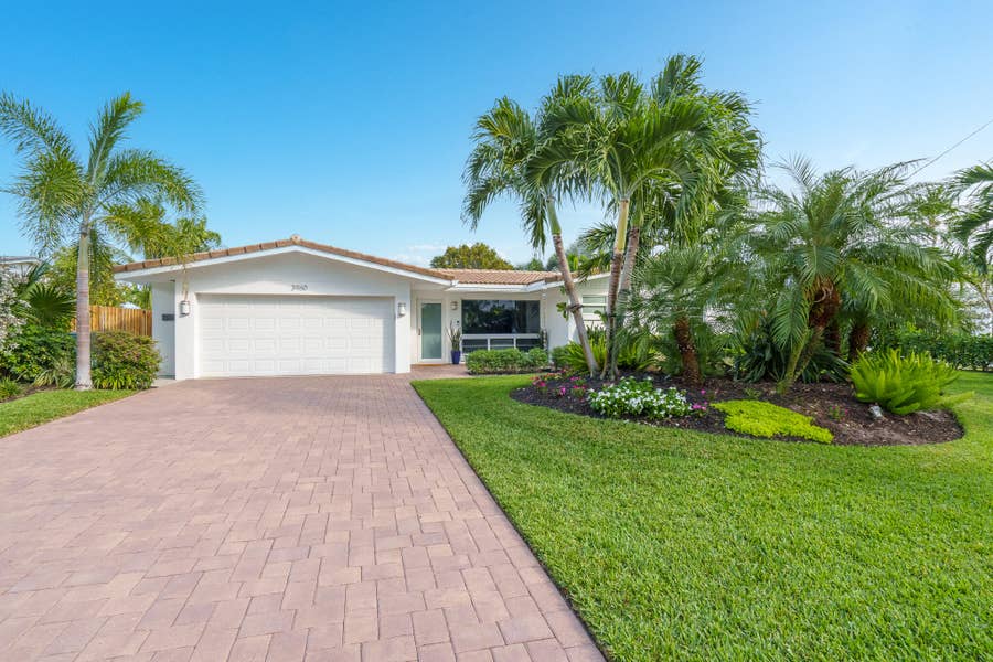 Property photo for 3960 NE 16th Avenue, Oakland Park, FL