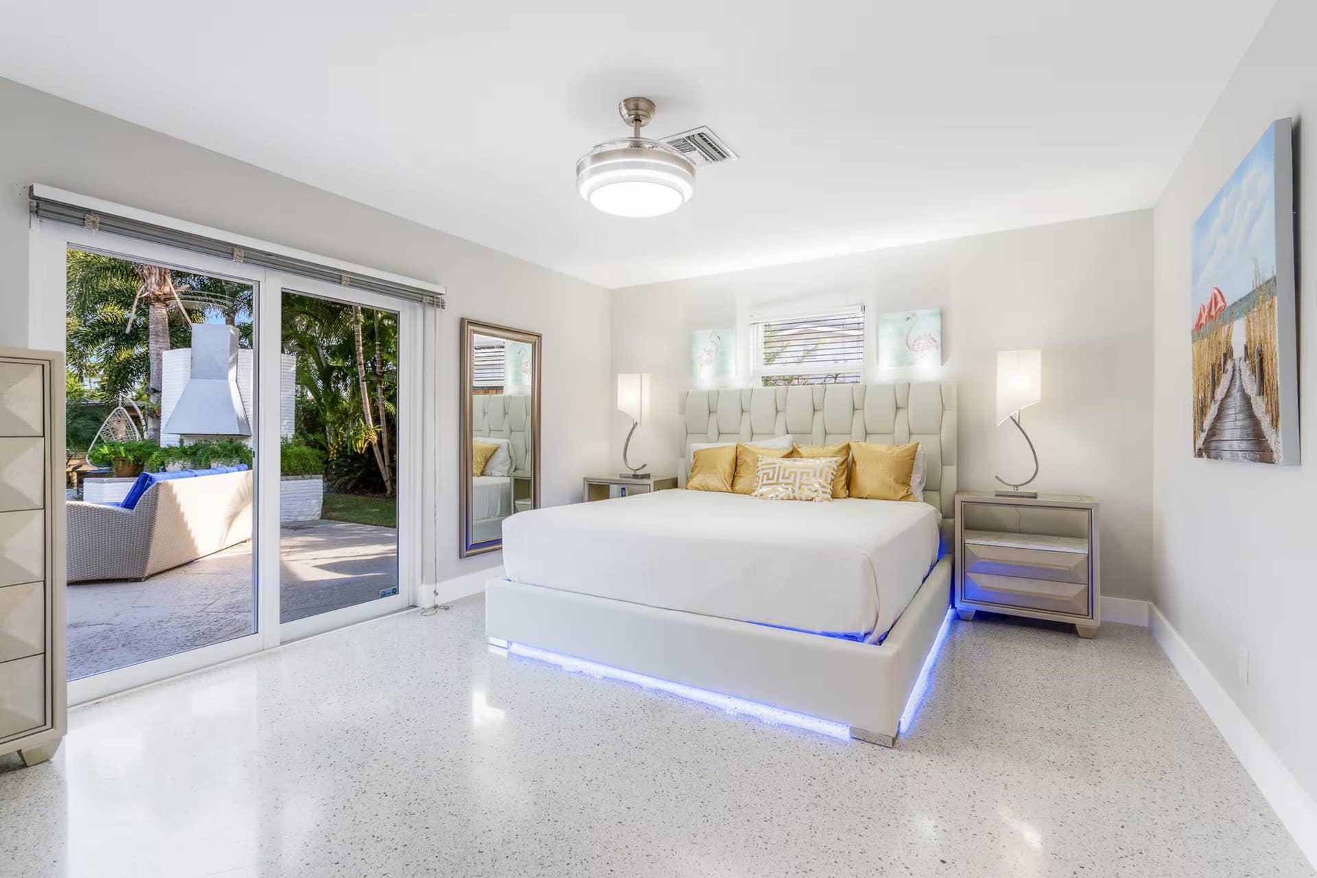 3960 NE 16th Avenue, Oakland Park, FL 33334 Canal House 33