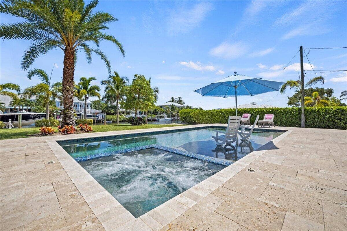 205 Body Court, Jupiter, Jupiter, FL 33477 Heated Salt Water Pool
