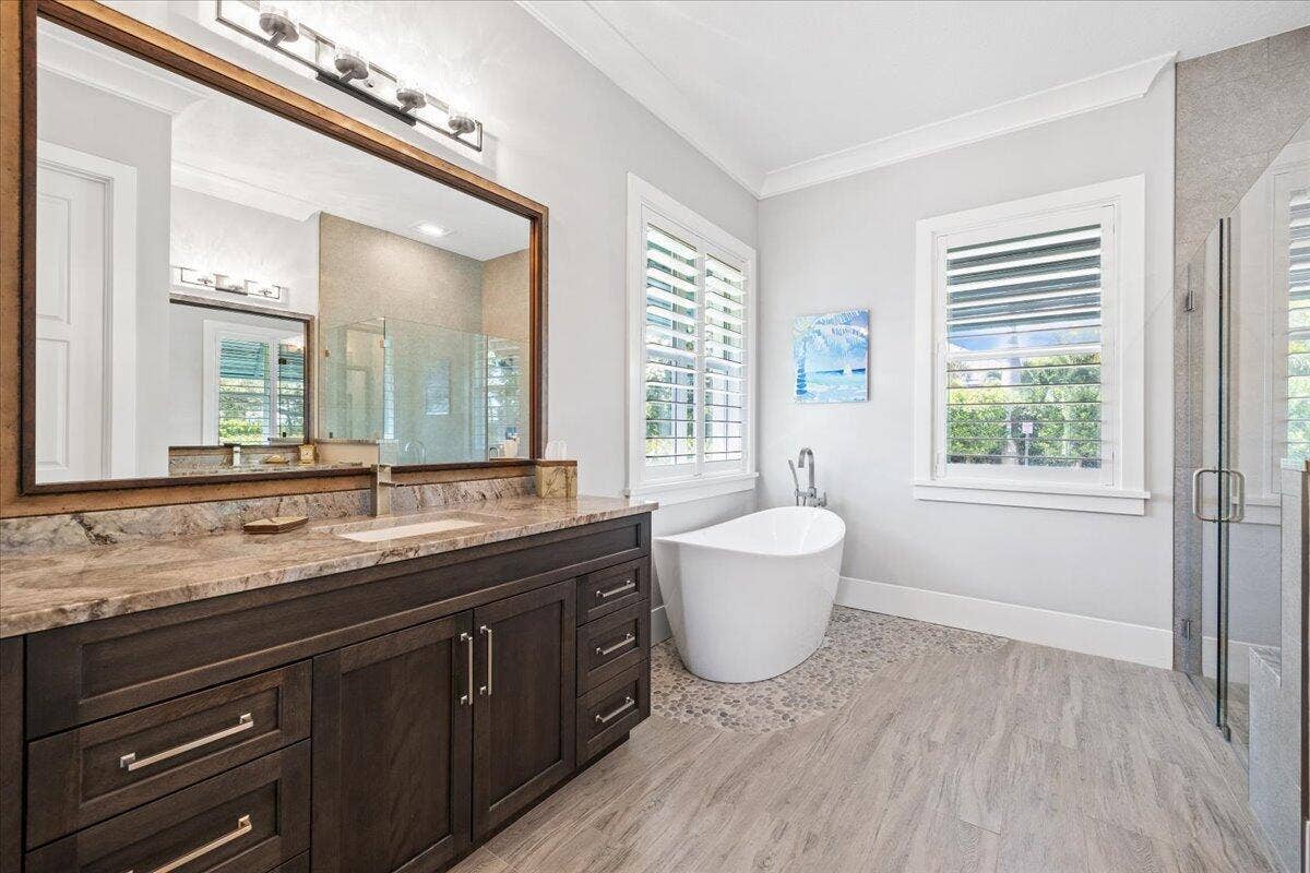 205 Body Court, Jupiter, Jupiter, FL 33477 Owners Bathroom