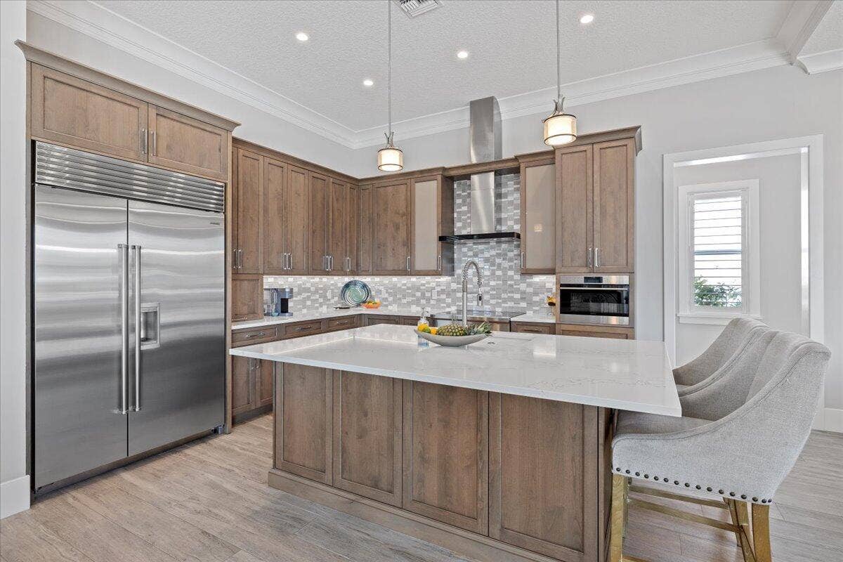 205 Body Court, Jupiter, Jupiter, FL 33477 Beautiful Chef's Kitchen