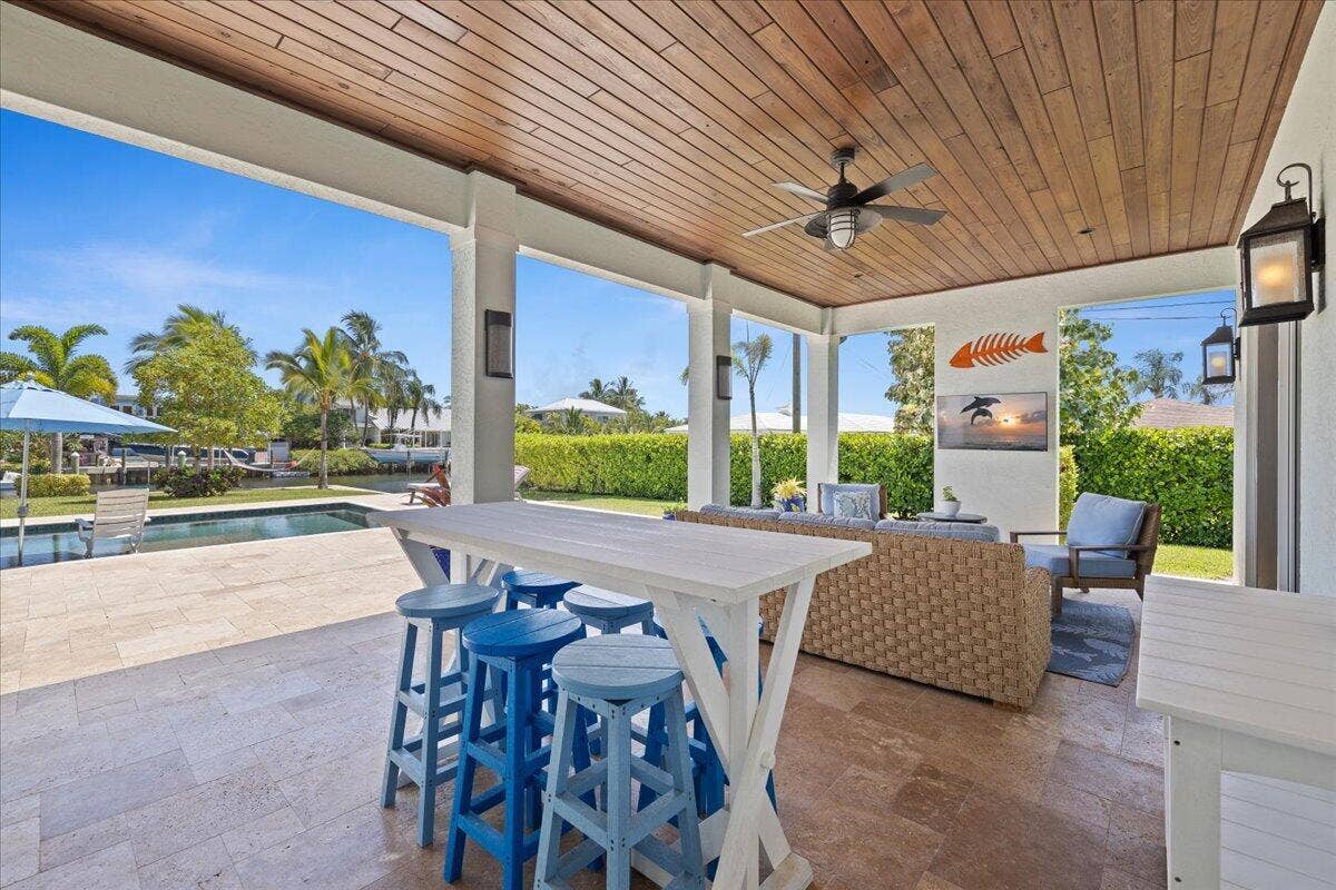 205 Body Court, Jupiter, Jupiter, FL 33477 Private Covered Patio