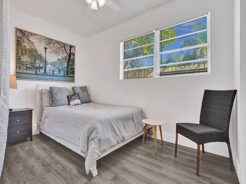 4422 Sea Grape Drive, Lauderdale By The Sea, FL 33308 ROY05493