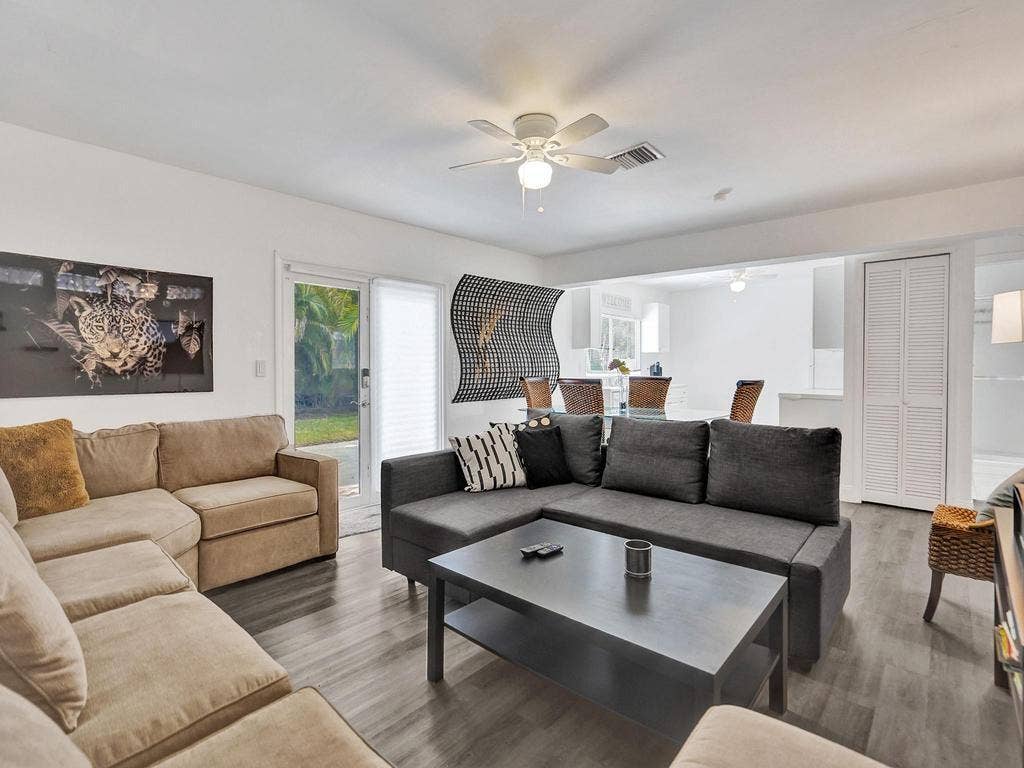 4422 Sea Grape Drive, Lauderdale By The Sea, FL 33308 ROY05523