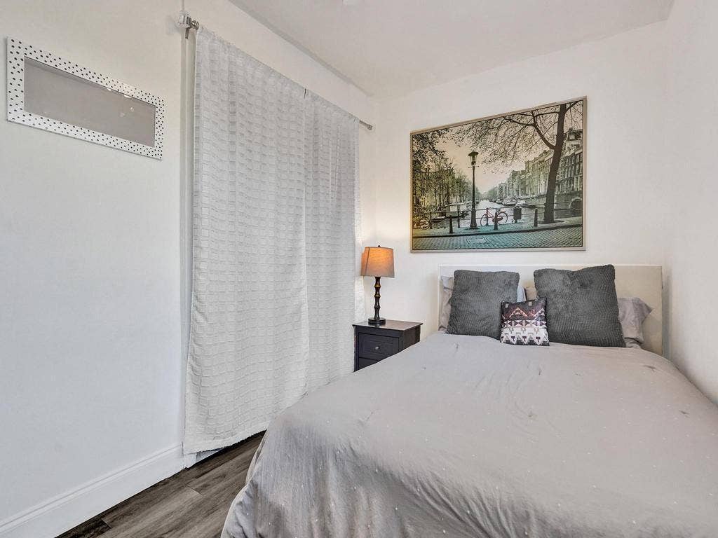 4422 Sea Grape Drive, Lauderdale By The Sea, FL 33308 ROY05496
