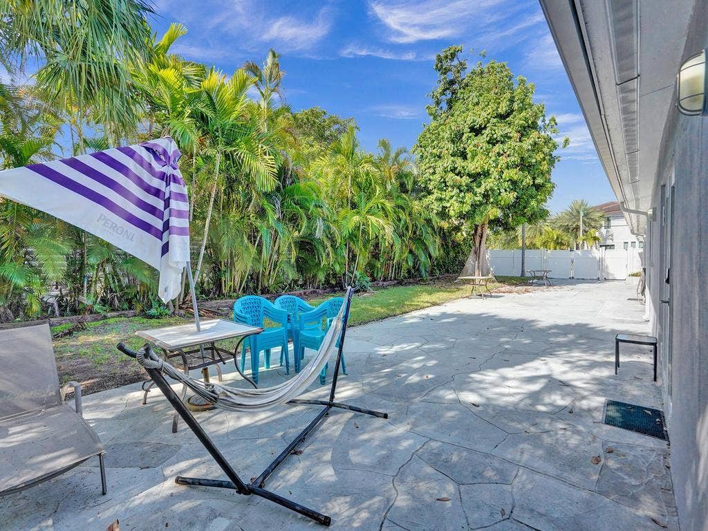 4422 Sea Grape Drive, Lauderdale By The Sea, FL 33308 ROY05466