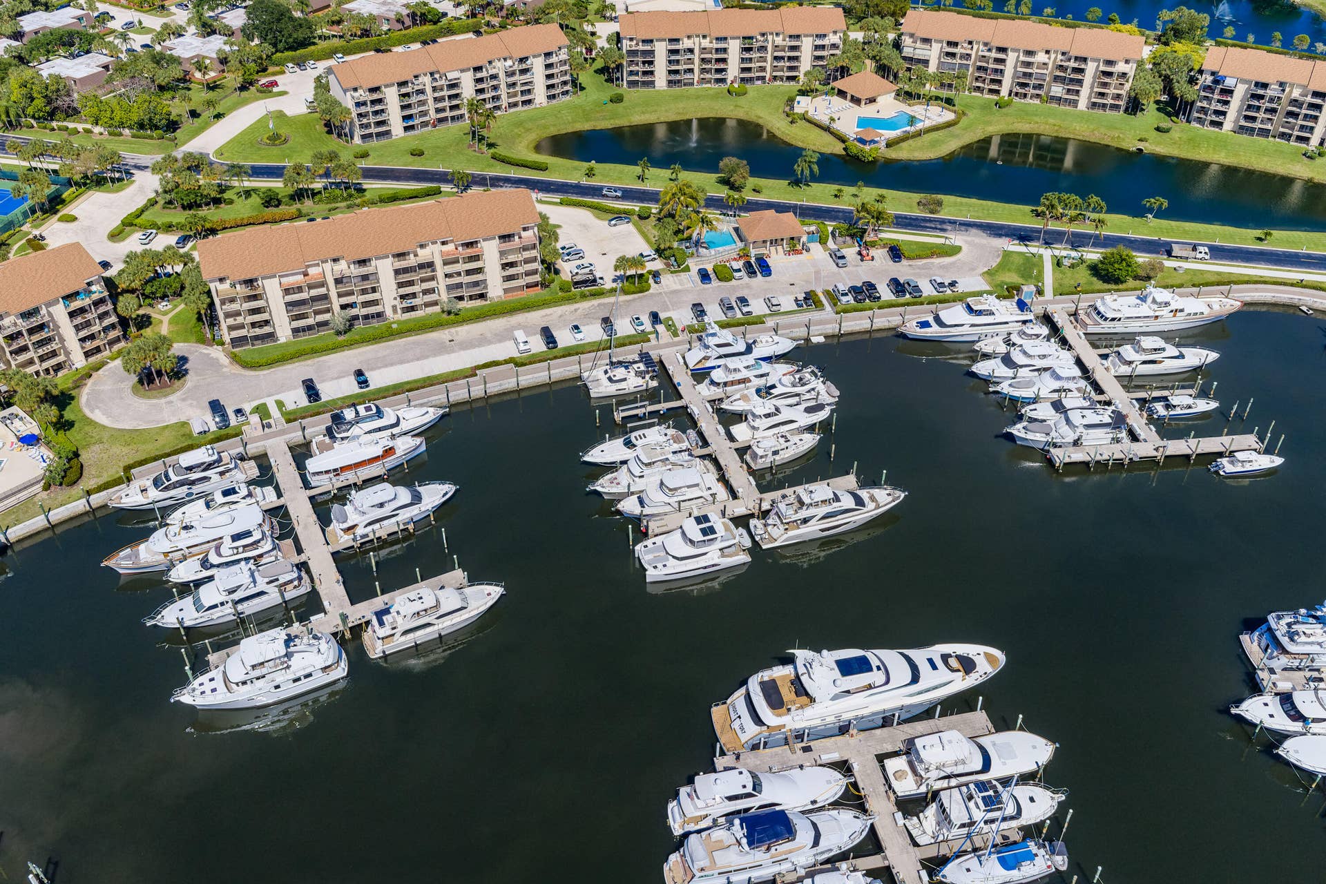 2601 MARINA ISLE Way, #204, Jupiter, FL 33477 Marina Isles on Bluffs comunities_18