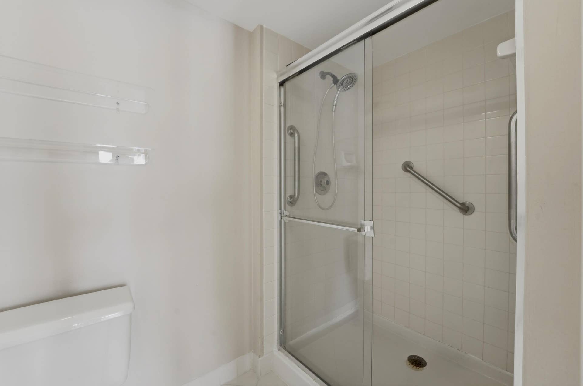 2601 MARINA ISLE Way, #204, Jupiter, FL 33477 Onsuite